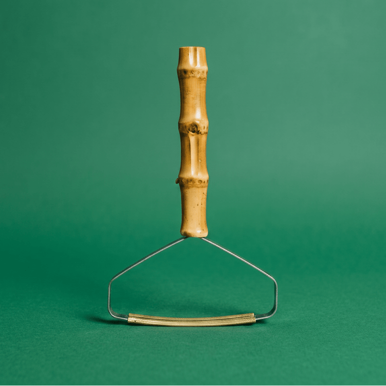 Bamboo Lint Remover - Bamboo Switch