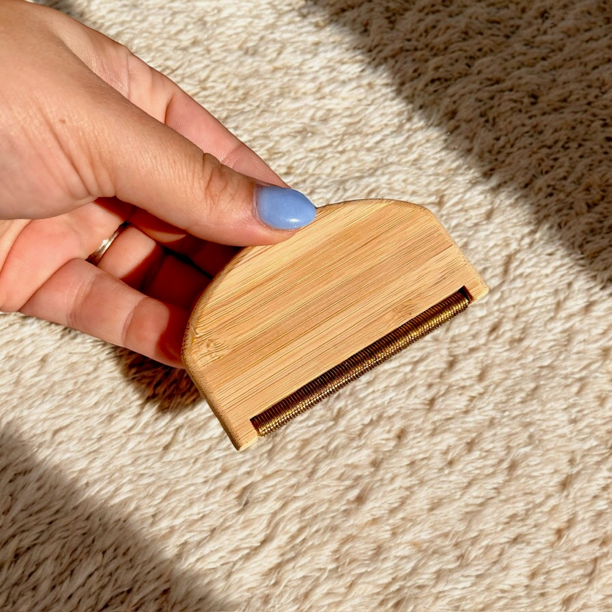 Bamboo Lint Remover | Travel Size - Bamboo Switch