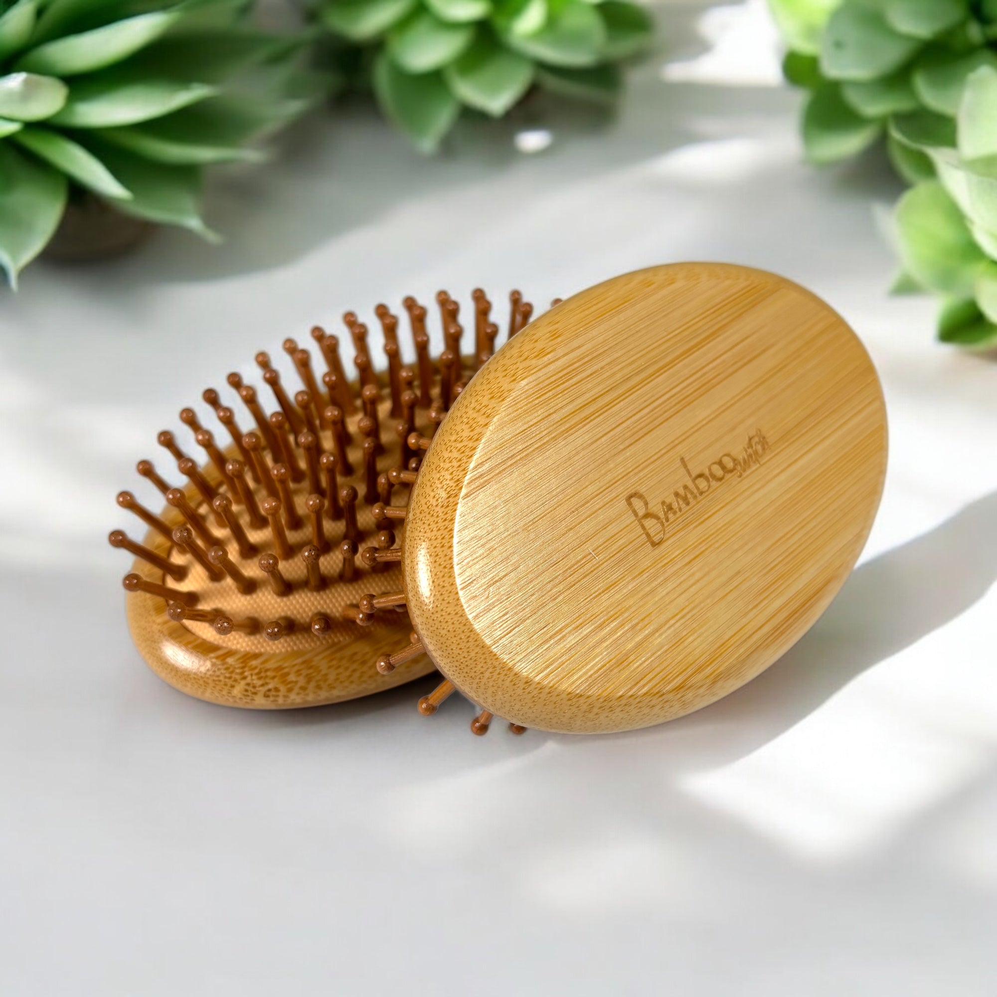 Bamboo Travel Hairbrush - Bamboo Switch