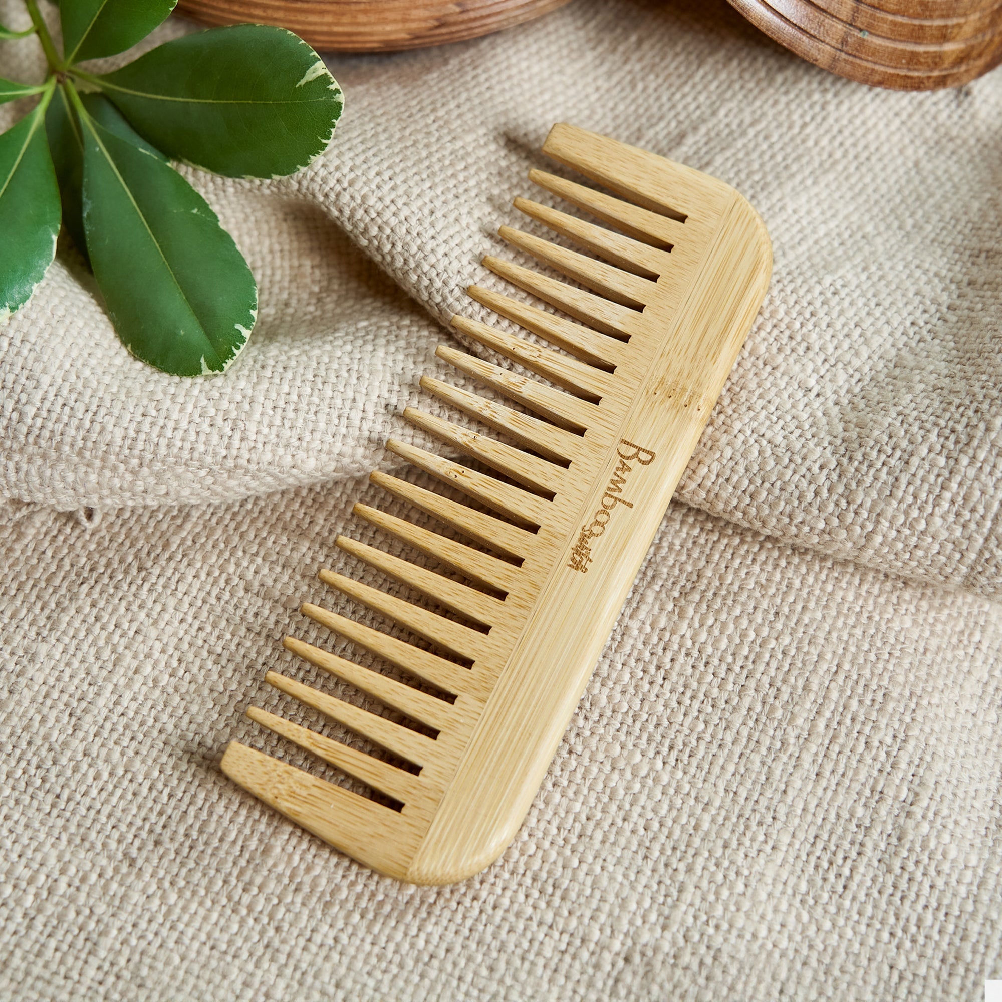 Bamboo Wide Tooth Comb | Pointed Tips - Bamboo Switch