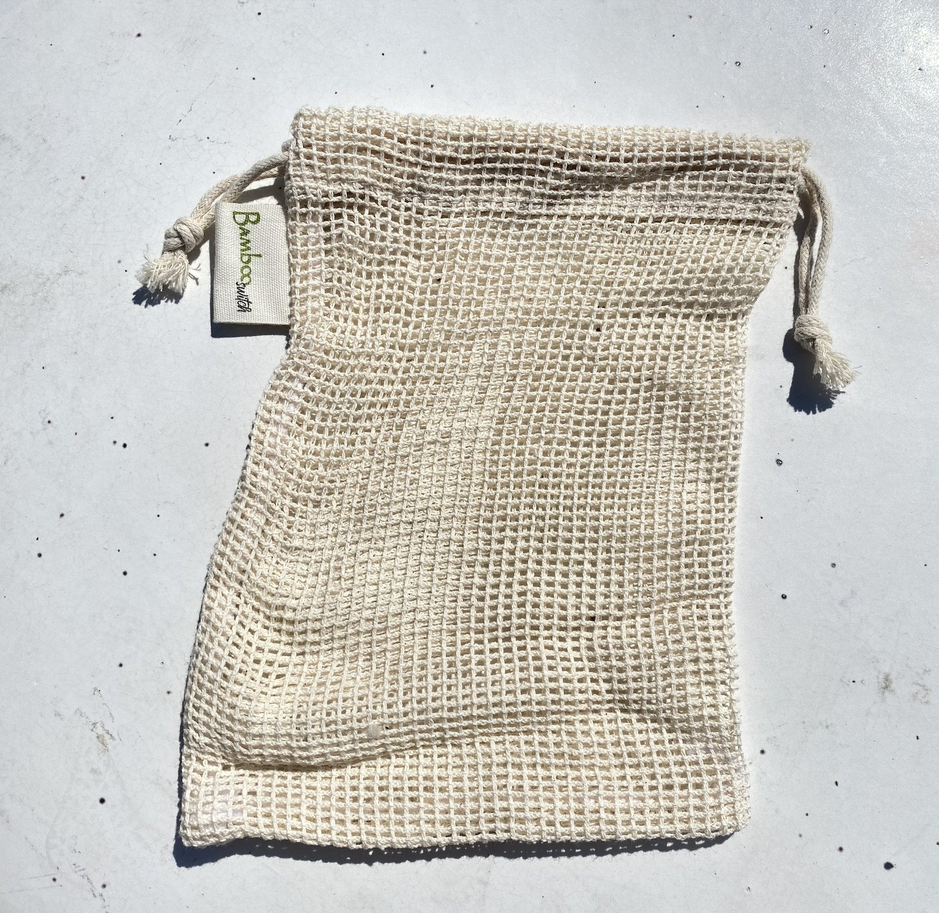 Cotton Mesh Wash Bag - Bamboo Switch