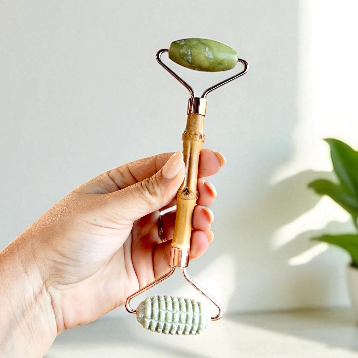 Jade Facial Roller | Bamboo Root - Bamboo Switch