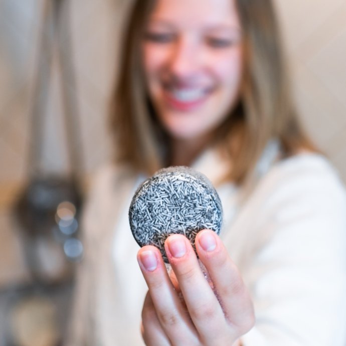 Shampoo Bar | Charcoal - Bamboo Switch