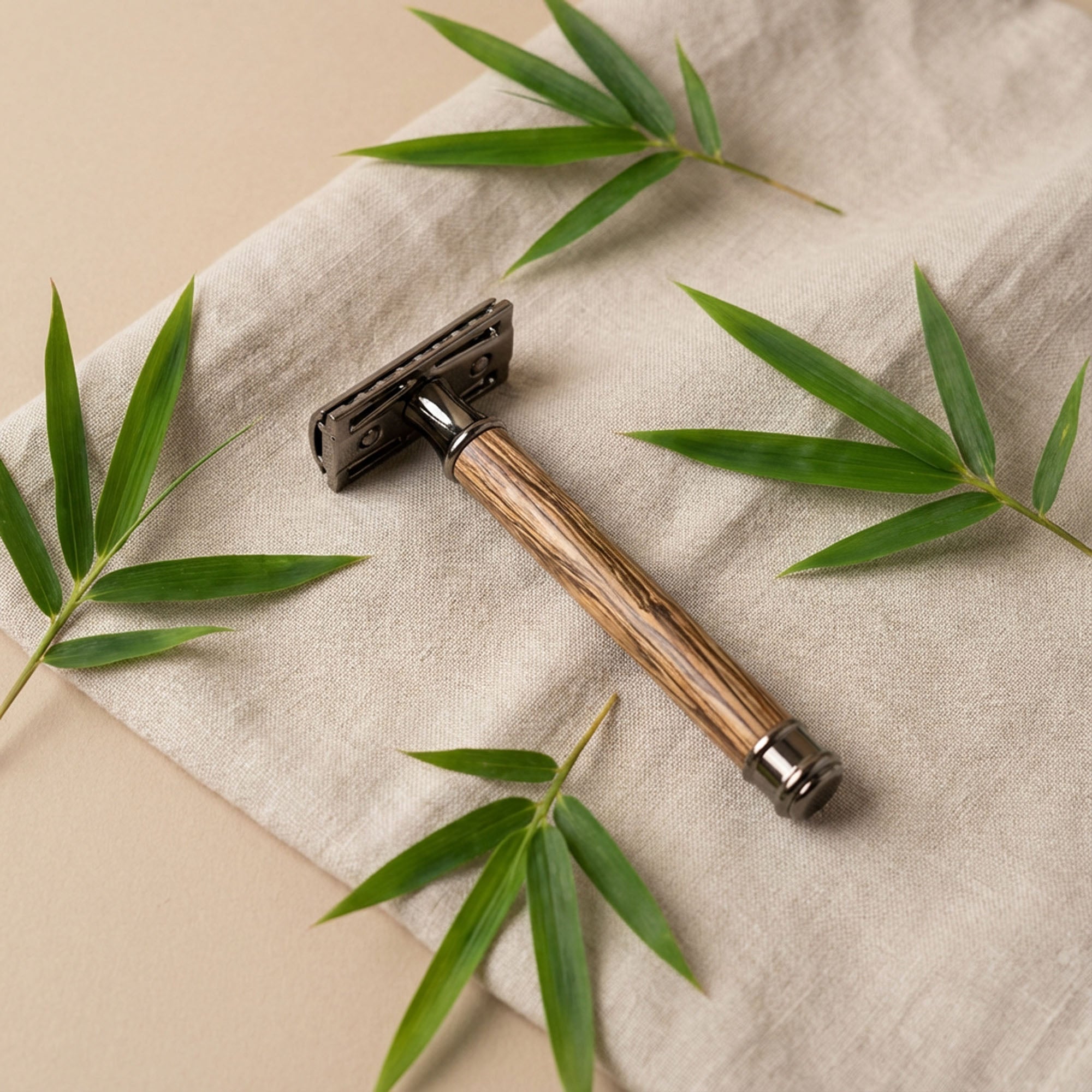 Bamboo Stainless Steel Safety Razor - Bamboo Switch