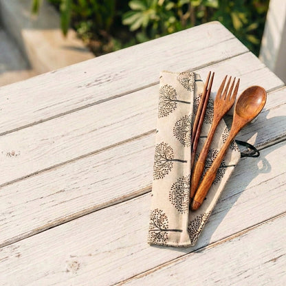 Coconut Flatware Travel Set - Bamboo Switch