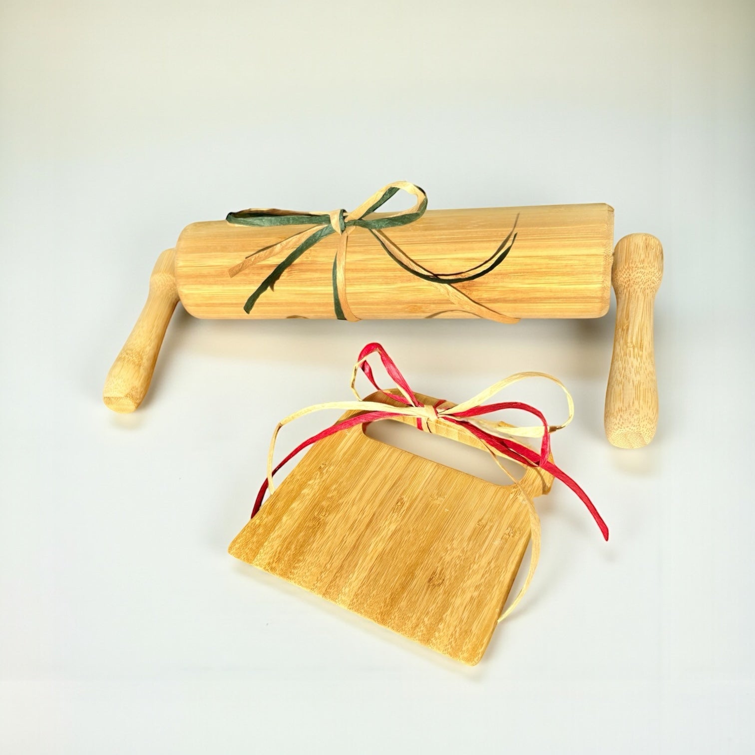 Holiday Rolling Pin & Dough Scraper Set - Bamboo Switch