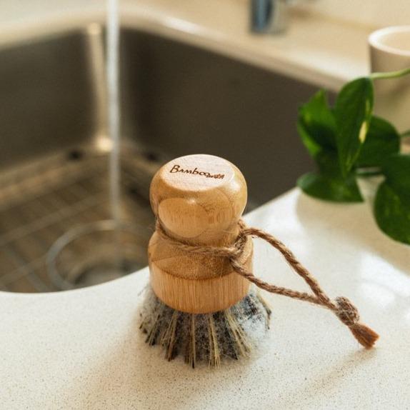 This Bamboo Dish Scrub Brush Is an Editor Favorite for Kitchen Cleanups
